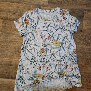 Latched Mama Twisted Front Tee Size Large